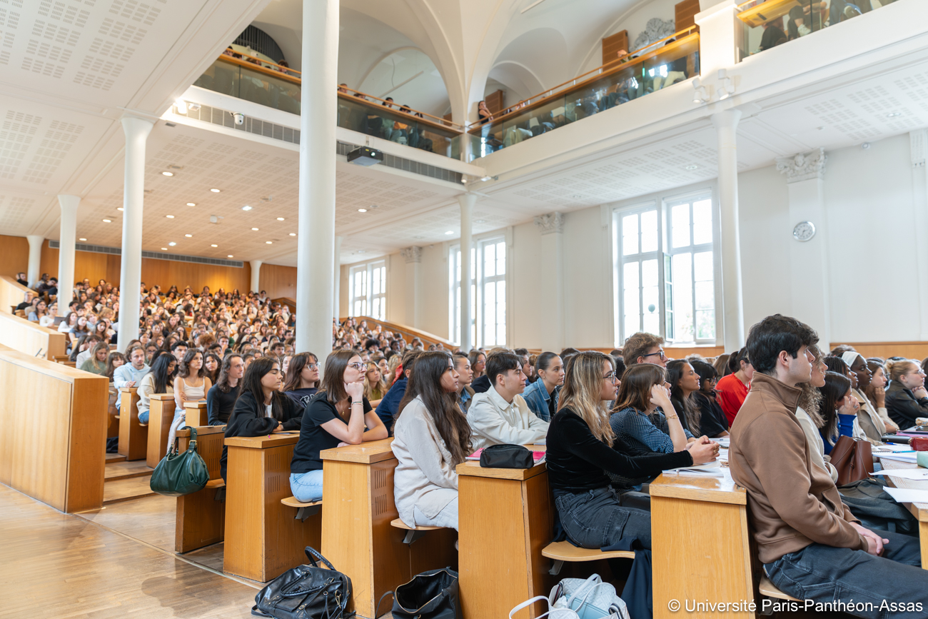 Le Collège de droit évolue à la rentrée 2025-2026 | Université Paris